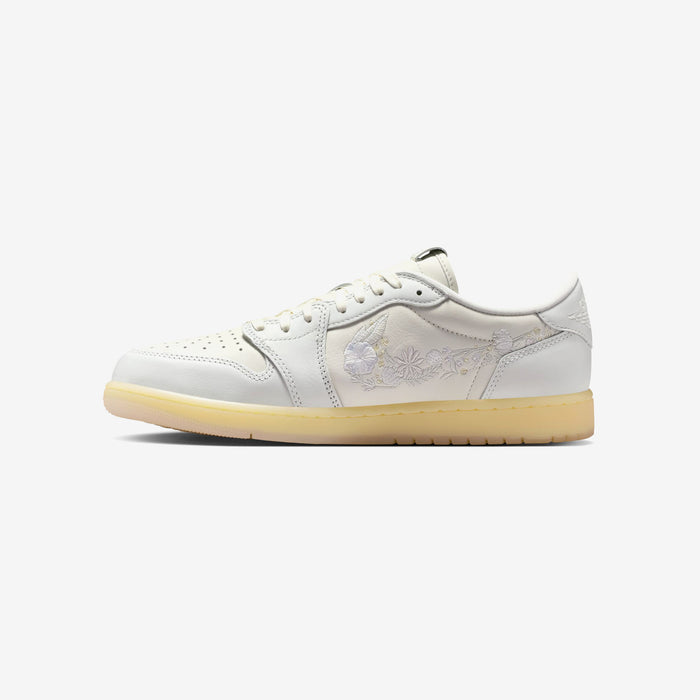 Air Jordan 1 Retro Low OG