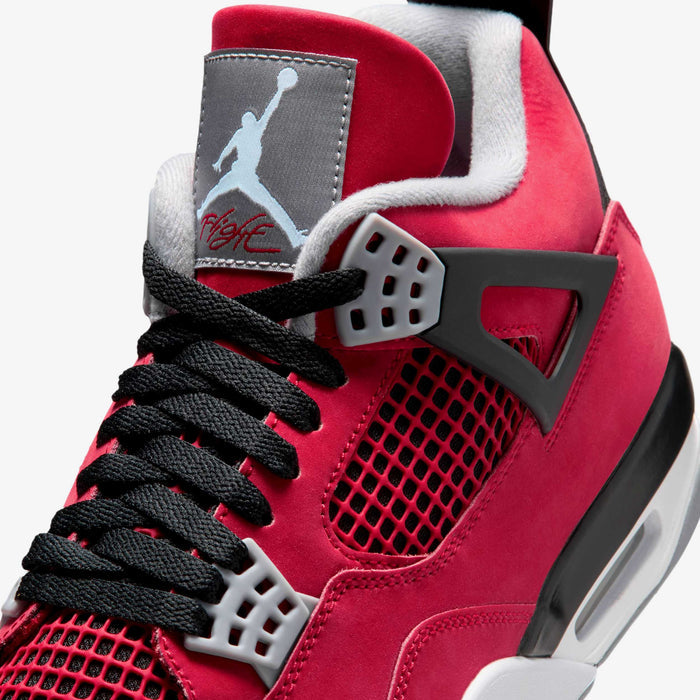 Air Jordan 4 Retro "Toro Bravo"