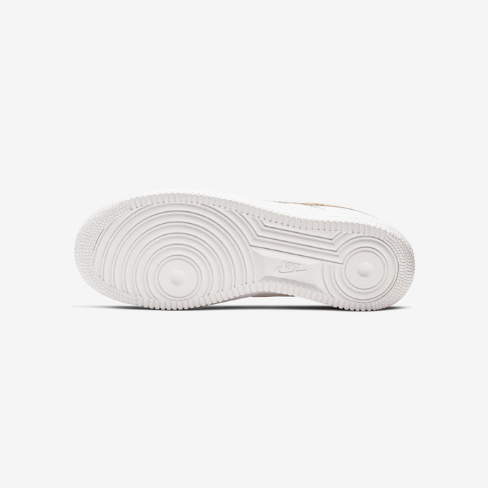 Air Force 1 Low Retro Premium | AO1635-100