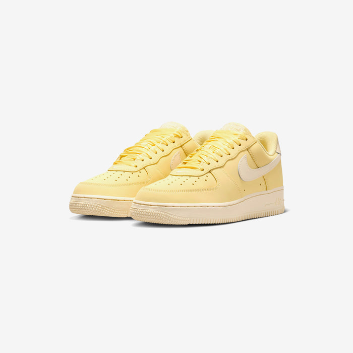 Air Force 1 Retro Premium