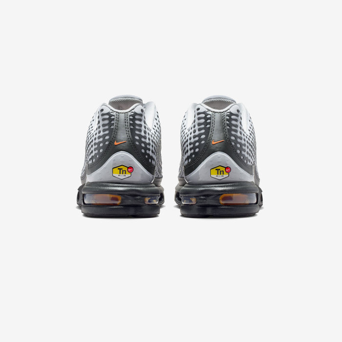 Air Max Plus VII