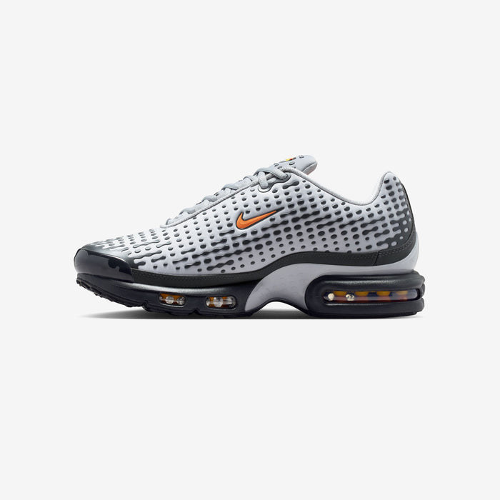 Air Max Plus VII