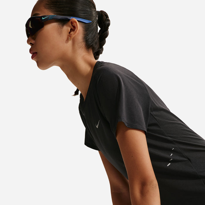 Áo Thun Nữ Nike Swift Breathe Dri-Fit Short-Sleeve Running - Đen - Supersports Vietnam