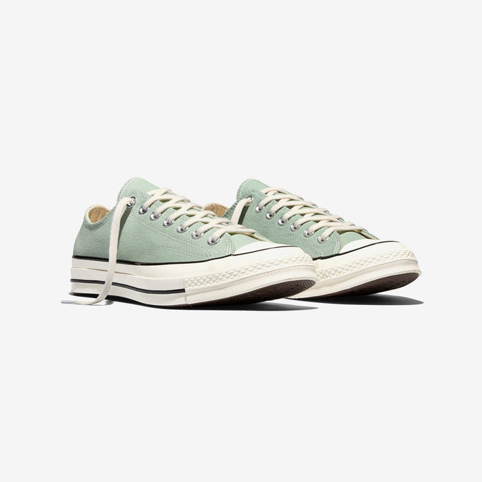 Chuck 70