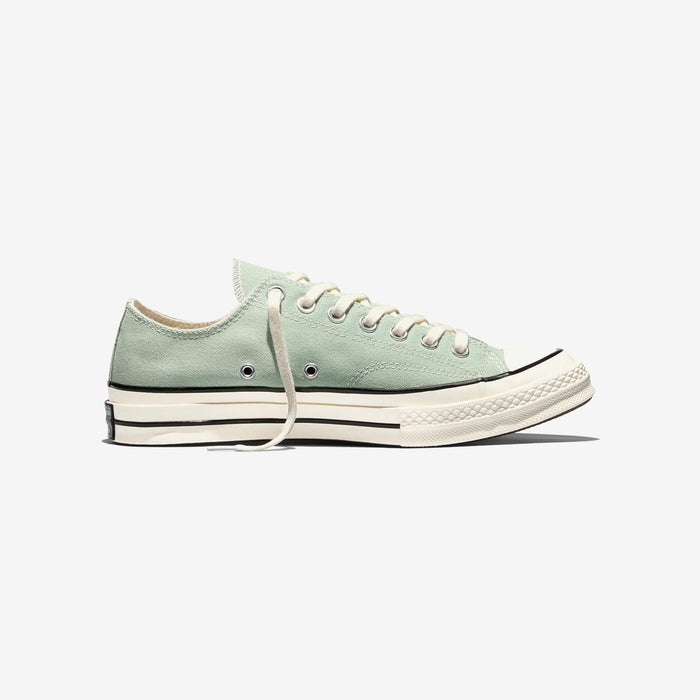 Chuck 70