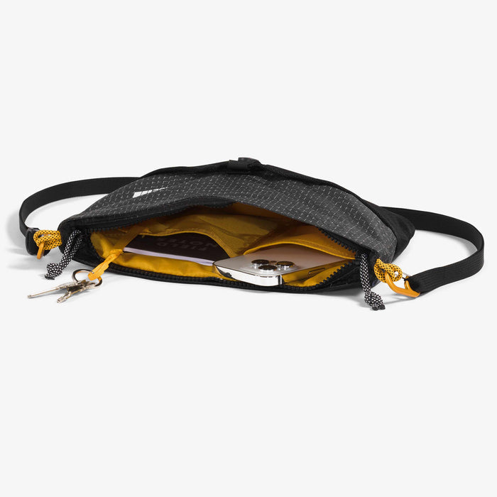 Clyffe Shoulder Bag