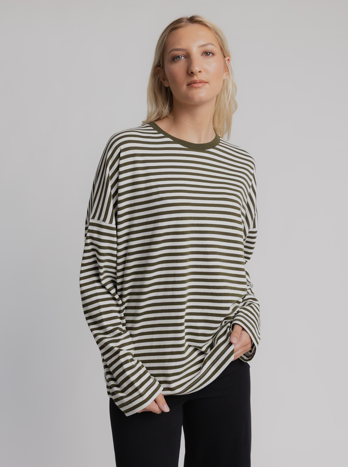 Essential Long Sleeve