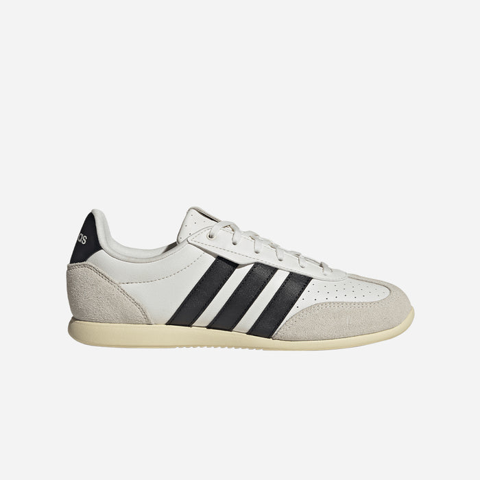 Giày Sneaker Nữ Adidas Barreda Lo - Be - Supersports Vietnam