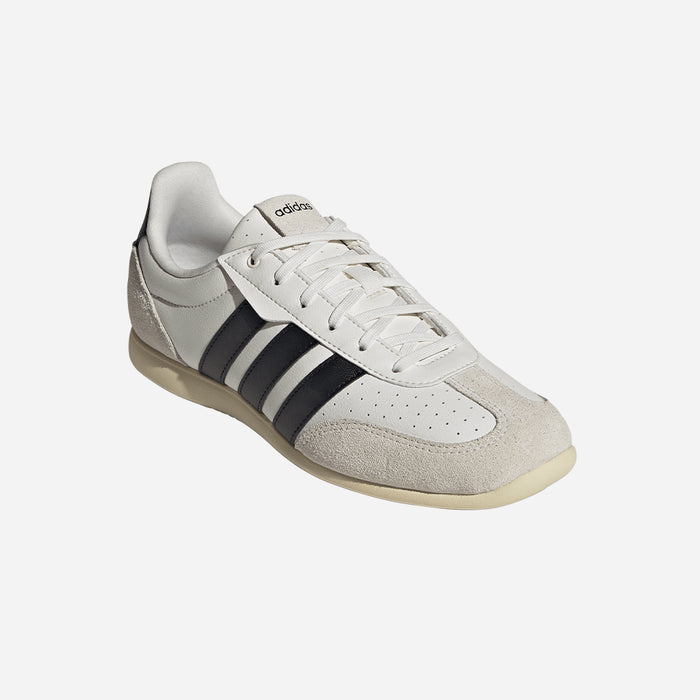 Giày Sneaker Nữ Adidas Barreda Lo - Be - Supersports Vietnam
