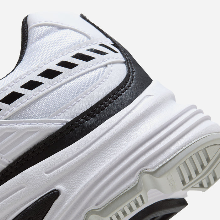 Giày Sneaker Nam Nike Initiator - Trắng - Supersports Vietnam
