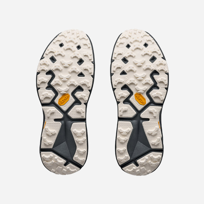 Giày Sneaker Unisex HOKA Speedgoat 2 - Đen - Supersports Vietnam