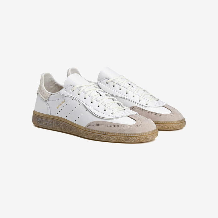 Handball Spezial x Invincible