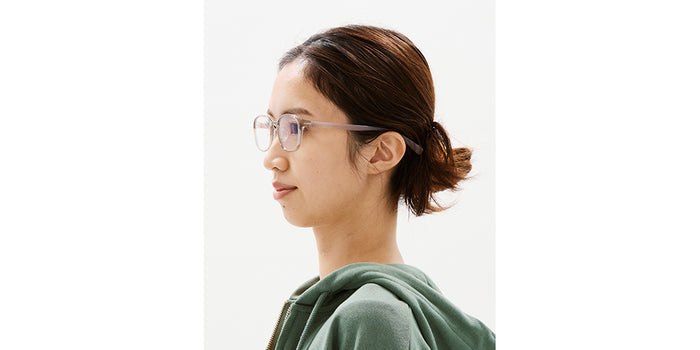 Model Angled Side