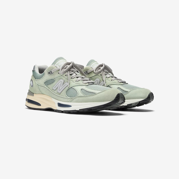 Made In UK 991v2