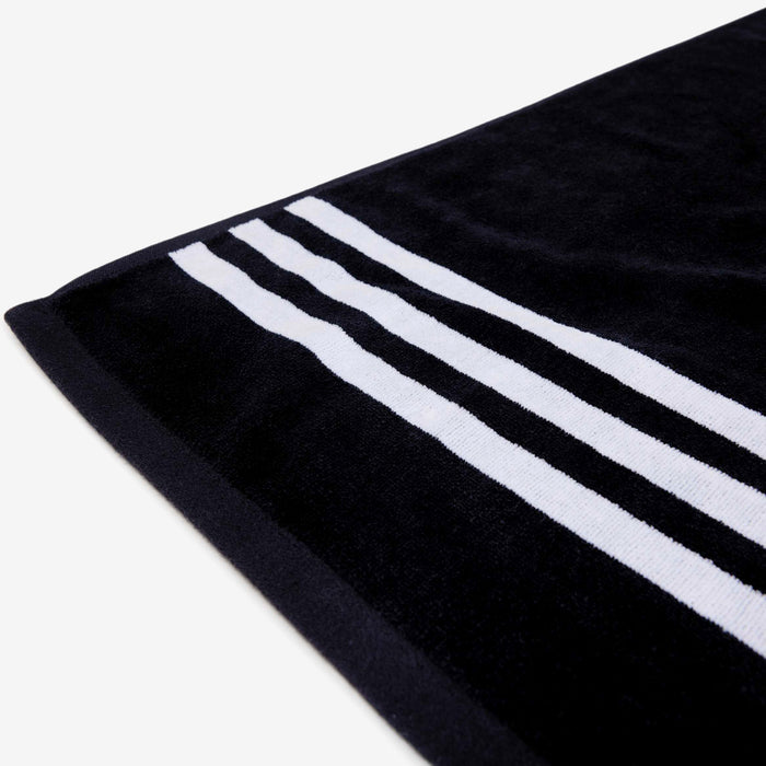 Mod Trefoil Towel