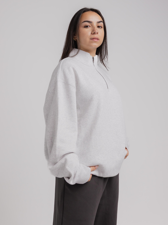 Quarter Zip in White Marle