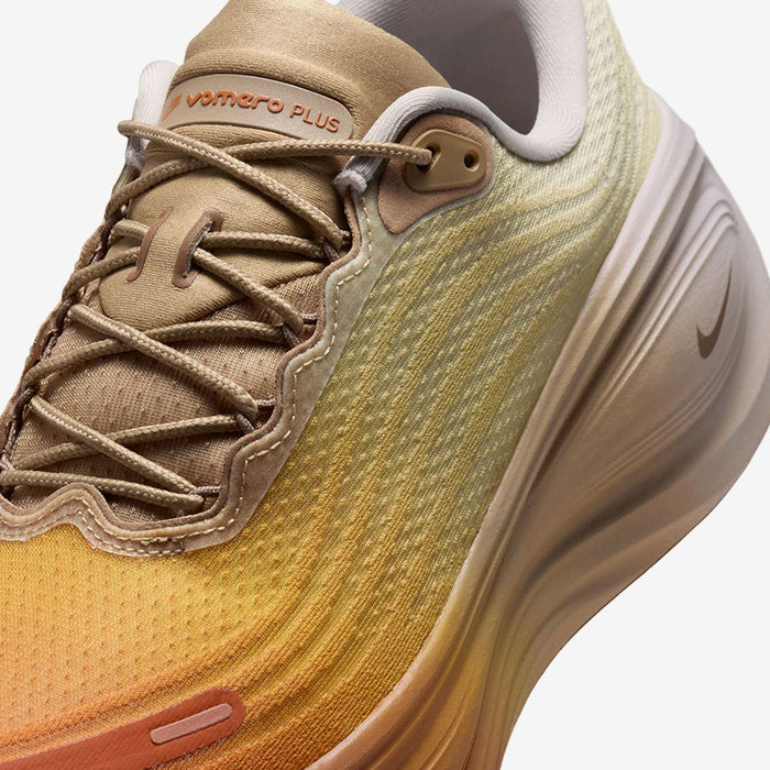 Nike Vomero Plus SP