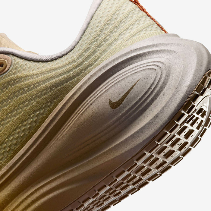 Nike Vomero Plus SP