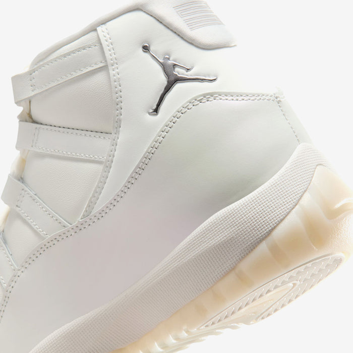 Wmns Air Jordan 11 Retro