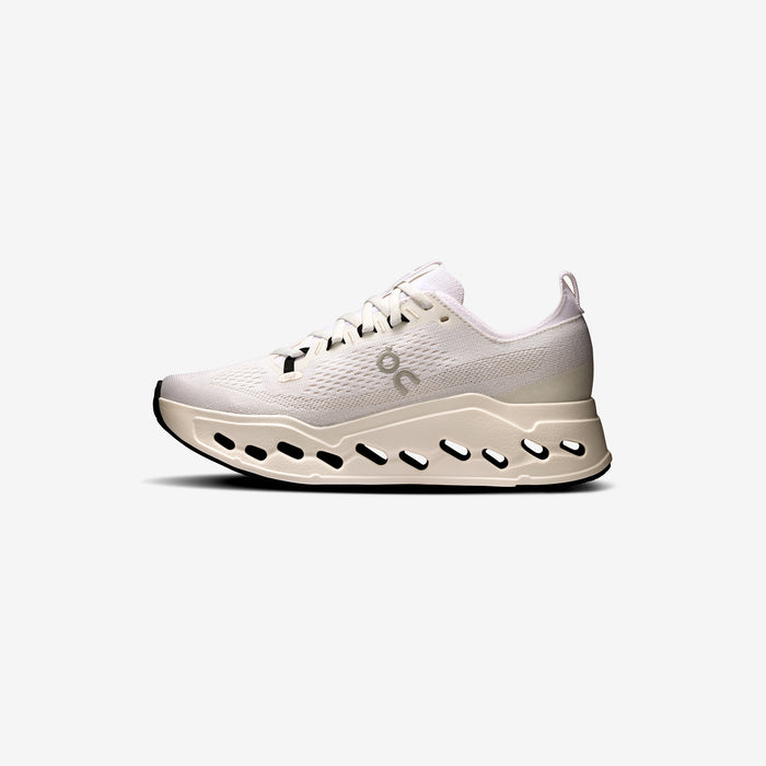 Wmns Cloudsurfer Max