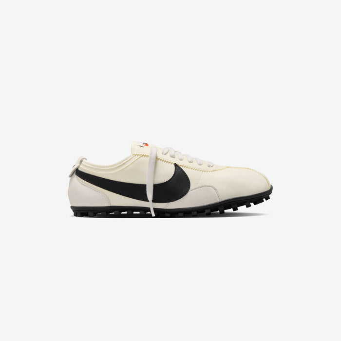 Wmns Moon Shoe