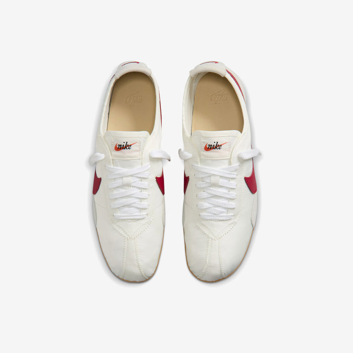 Wmns Moon Shoe