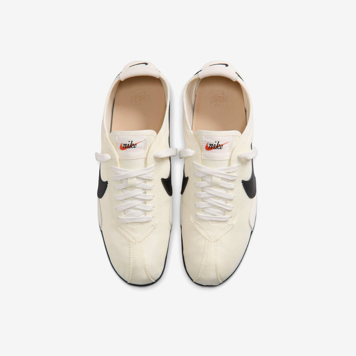 Wmns Moon Shoe