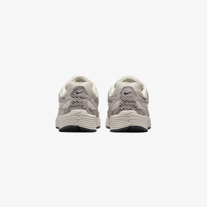 Wmns P-6000 SE