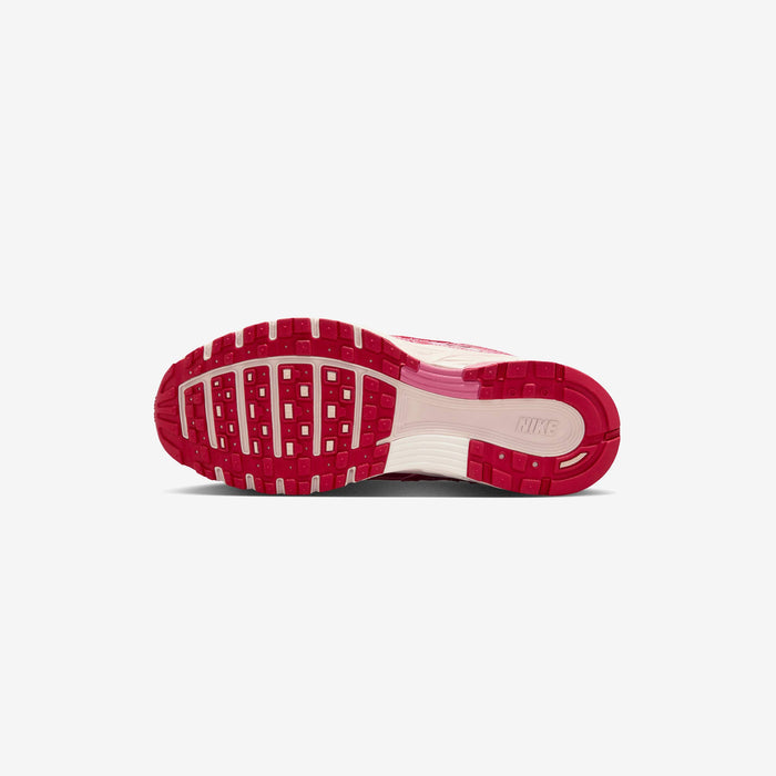 Wmns P-6000