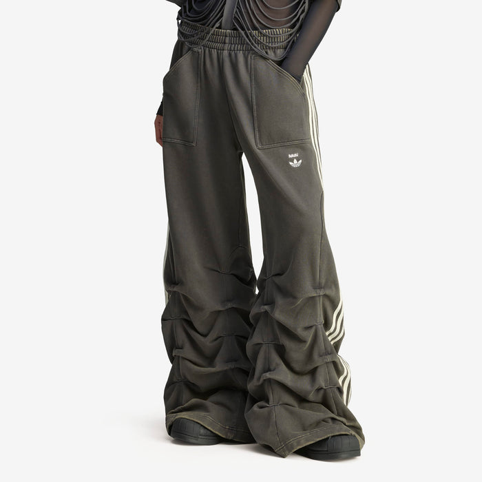 Wmns Pleated Track Pant x Avavav