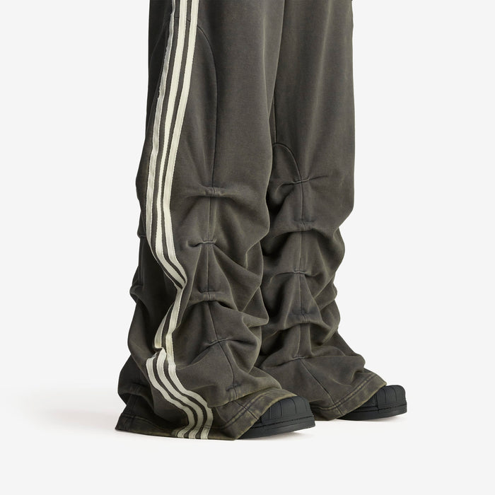 Wmns Pleated Track Pant x Avavav