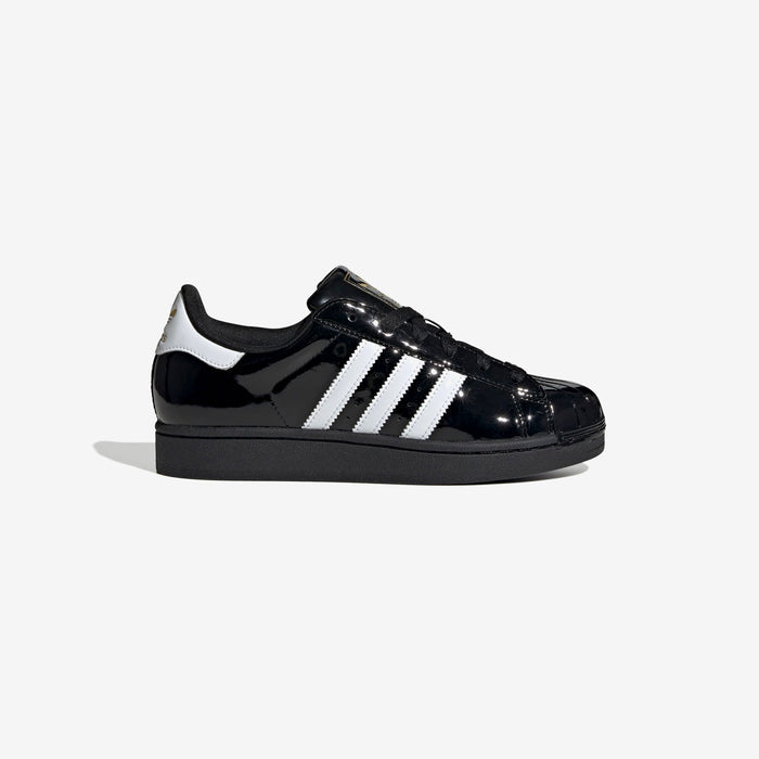 Wmns Superstar II