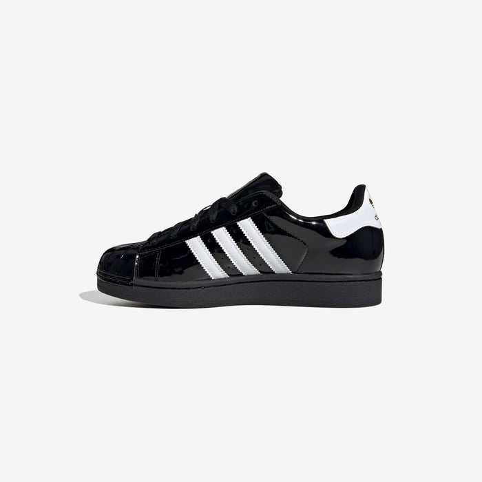 Wmns Superstar II