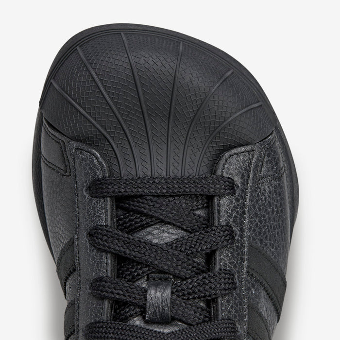 Wmns Superstar x Avavav