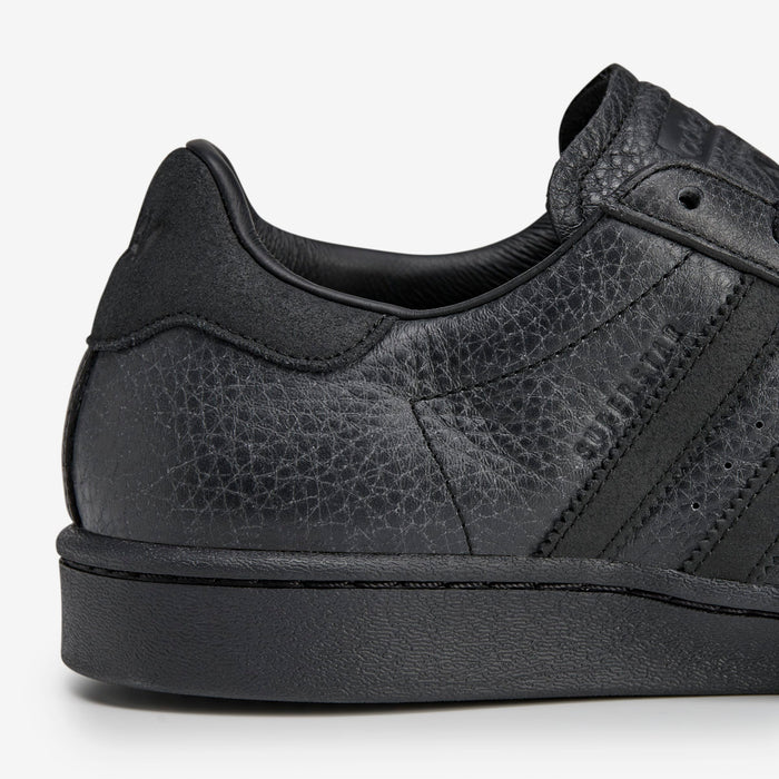 Wmns Superstar x Avavav